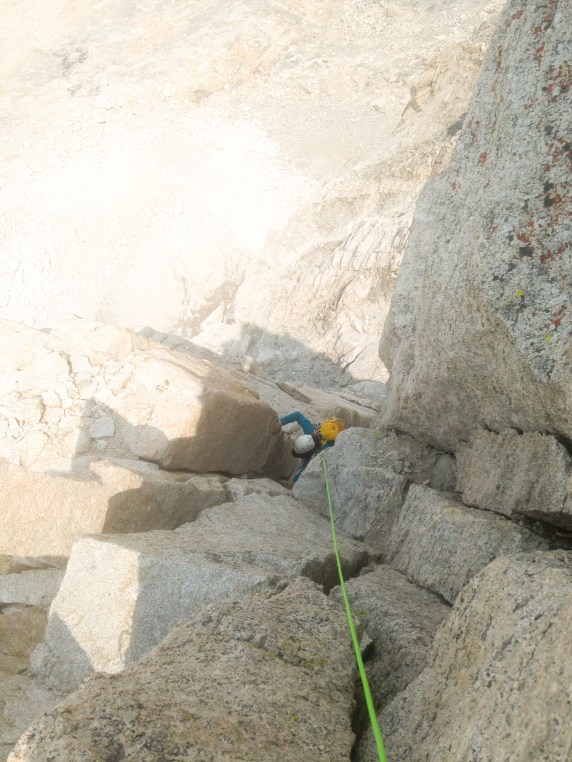 My partner following me up on the crux chimney pitch. It was a pretty mellow pitch and loads of fun.
